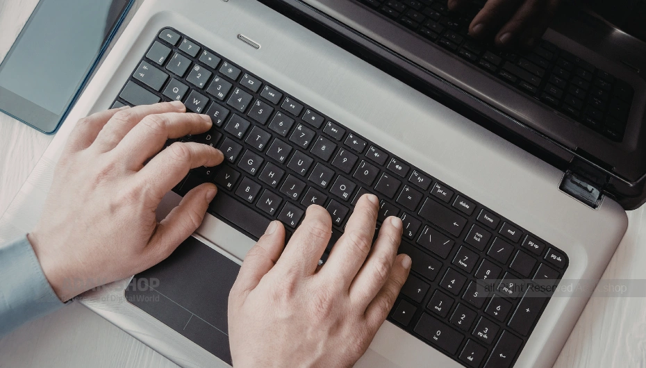 کیبورد و نامپد (Numpad) بهترین لپ تاپ حسابداری